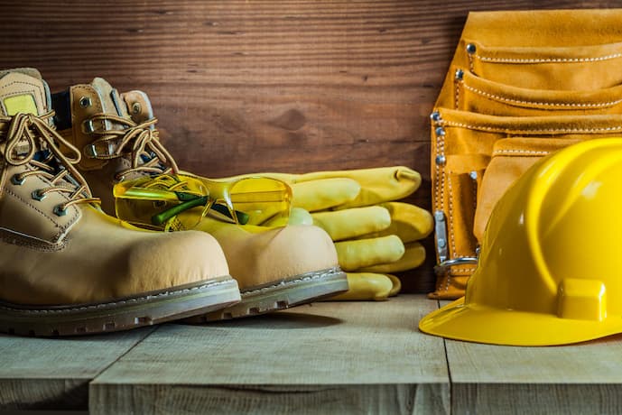 Fornecedor de bota EPI: saiba como a GR pode ajudar seu negócio